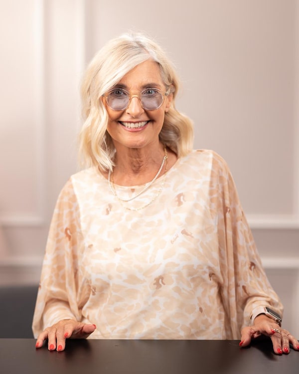 Premiere! Exklusiv im Livestream Jana Ina's Beauty-Brand!
